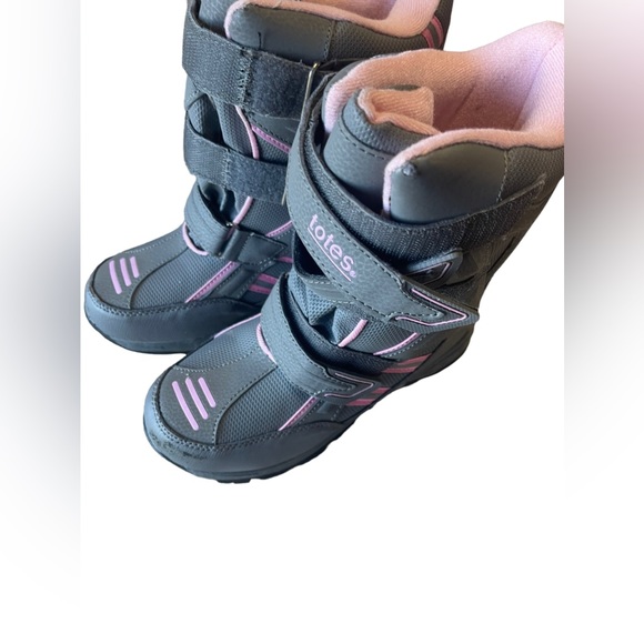 Totes Girls Snow Boots Size 3M - Picture 1 of 9